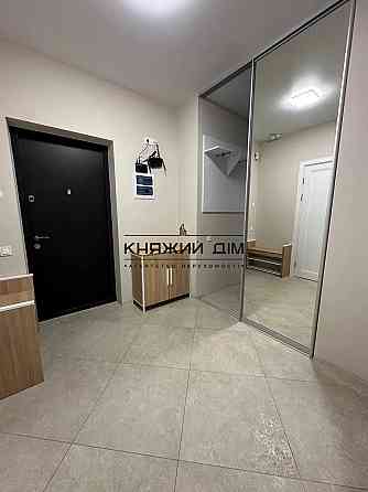 Оренда Квартира 1-кімнатна, 4/9 поверх на Предславинская ул. Киев