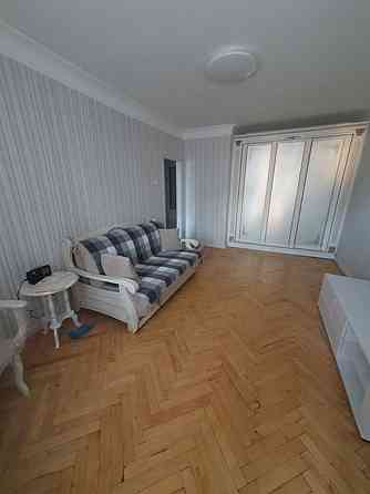 Оренда Квартира 1-кімнатна, 9/9 поверх на ул. Ивана Федорова Київ