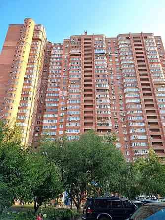 Продаж Квартира 3-кімнатна, 22/30 поверх на Ахматової Анни вул., д. 13 Київ