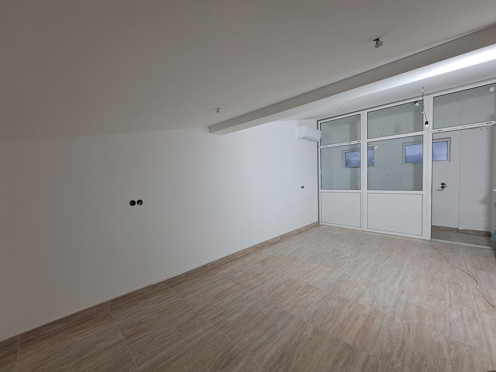 Оренда приміщення вільного призначення на вул. Торговиця поверх - 2/2 Тернопіль - фото 1