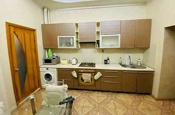 Продам 5-ти комнатную квартиру на ул. Жуковского/Покровский пер. Одесса