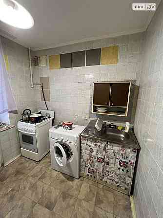 Оренда Квартира 1-кімнатна на Паркова-Сирецька, 3 Киев