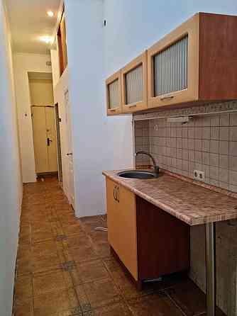 Оренда Квартира 2-кімнатна, 1/4 поверх на Набережно-Хрещатицька, 7 Київ