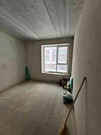 Продаж Квартира 3-кімнатна, 2/9 поверх на Полуботка 