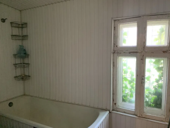 Продам часть дома в р-не "Золотой Треугольник" (ул.Керченская) Одеса