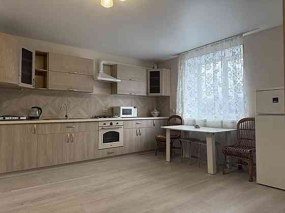 Оренда Квартира 1-кімнатна, 10/10 поверх на вул. Скоропадського Трускавец