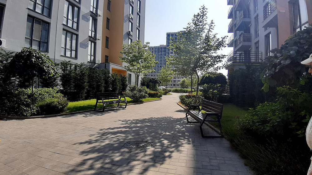 Просторная квартира с террасой в Крыжановке — 15 минут до моря Крижанівка (Комінтернівський район) - фото 2