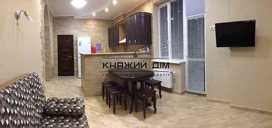 Оренда Квартира 3-кімнатна, 13/25 поверх на Лебедева Николая ул. Kiev