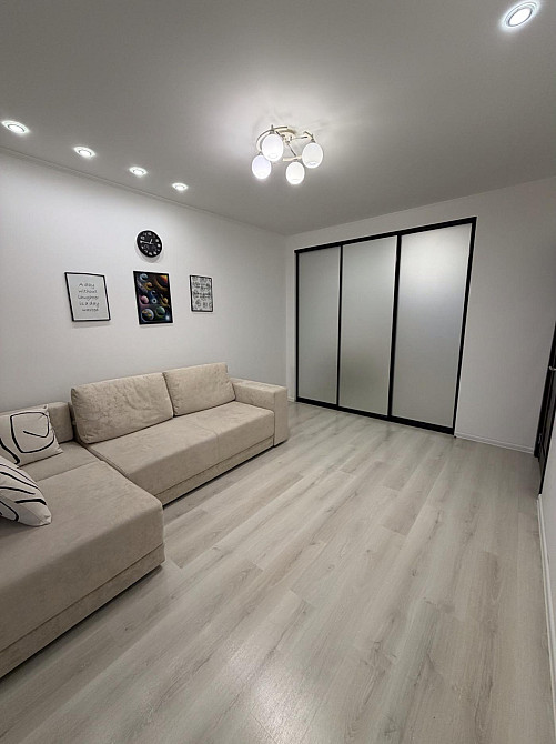 Продаж 1к Квартира 39.4 кв.м Курчатова вул. Рівне - фото 3