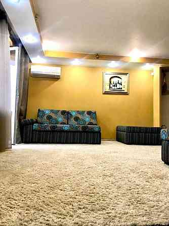 Оренда Квартира 3-кімнатна, 7/9 поверх на Стадионная ул., 13 Киев