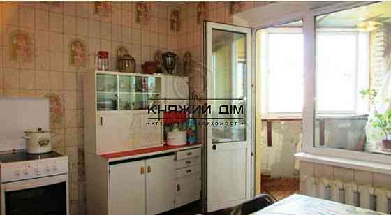 Отличная 4-х комнатная раздельная квартира на Позняках. № 21130046 Киев