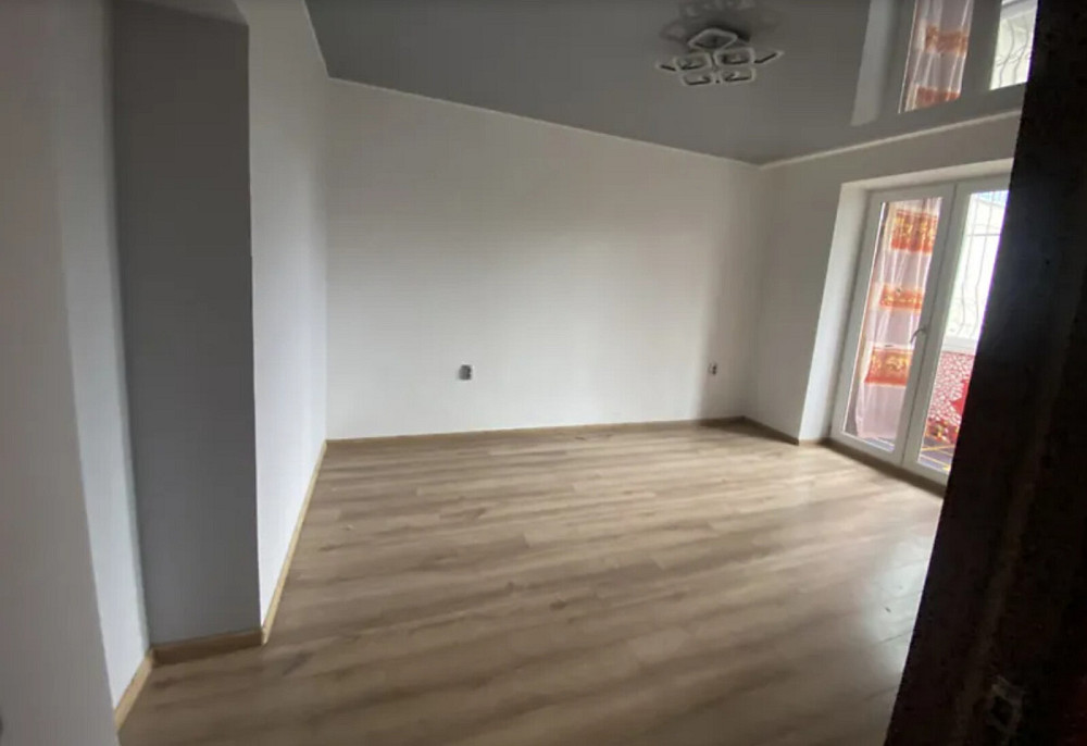 Продаж 4к квартири 81.1 кв. м на вул. Золотогірська Ternopil' - photo 1