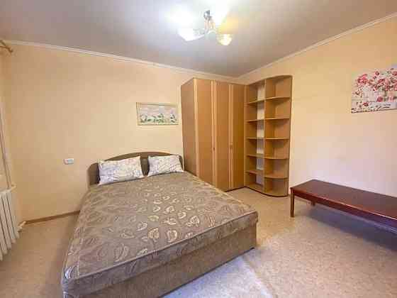 Продаж Квартира 3-кімнатна, 6/9 поверх на Любарского, 84А Дніпро