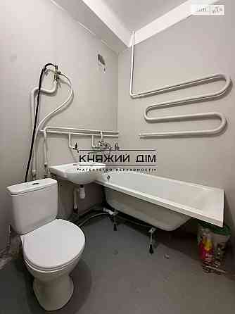 Продаж Квартира 1-кімнатна, 3/5 поверх на Академика Щусева ул. Киев