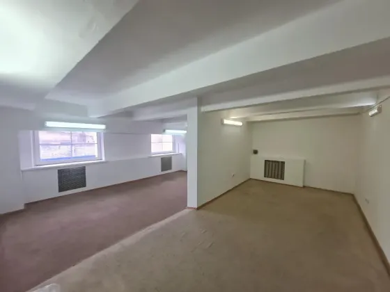 Здається Приміщення вільного призначення площа 150 кв.м 2-й поверх Київ Вікентія Хвойкі 18/14 Київ