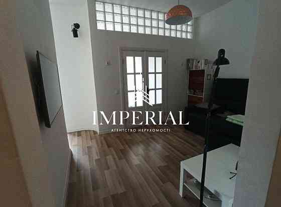 Оренда Квартира 2-кімнатна, 21/22 поверх на вул. Андрія Верхогляда Kiev