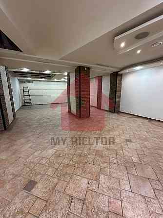 Оренда приміщення вільного призначення на Грушевського поверх - 1/5 Uzhhorod