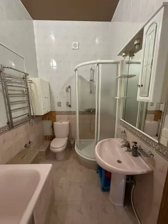 Оренда 3к Квартира 128 кв.м Євгена Коновальця, 13 Дніпро