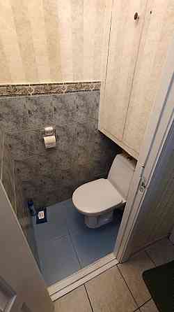 Продаж Квартира 2-кімнатна, 2/5 поверх на Голосіївський вул., д. 122к2 Kiev