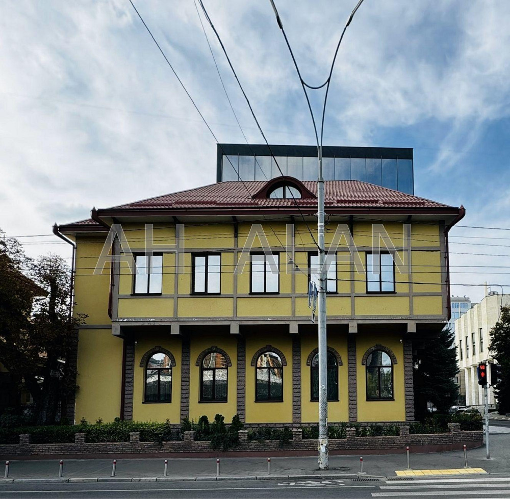 Оренда офісне приміщення на Генерала Алмазова вул., 12 поверх - 1/3 Київ - фото 1