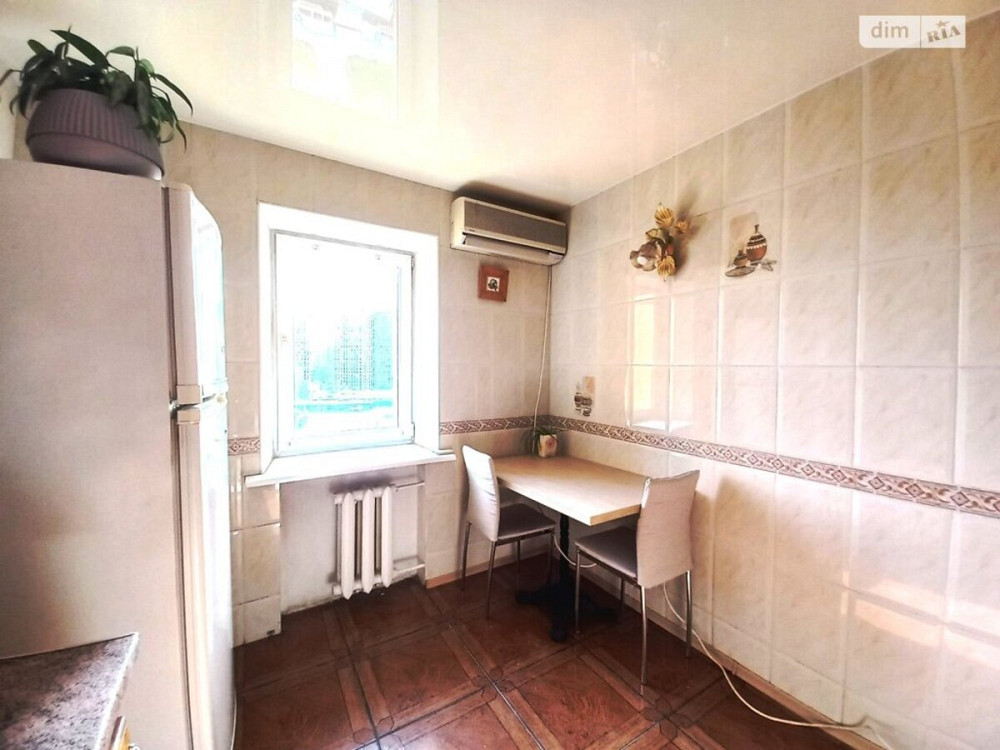 Оренда Квартира 1-кімнатна, 10/19 поверх на вул. Срібнокільська, 20 Київ - фото 4