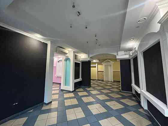 Оренда торгове приміщення на вул. Бельведерська поверх - 1 Івано-Франківськ