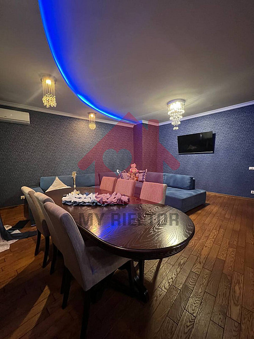 Продаж двокімнатної в центрі міста Ужгород - изображение 1