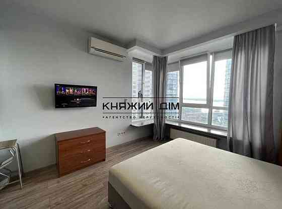 Оренда Квартира 1-кімнатна, 16/23 поверх на Заречная ул. Киев
