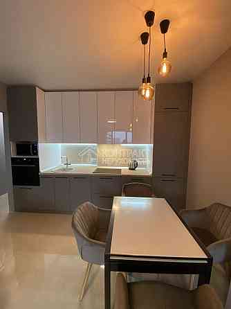 Продаж Квартира 1-кімнатна, 9/10 поверх на вул. Героїв Харкова Kharkiv