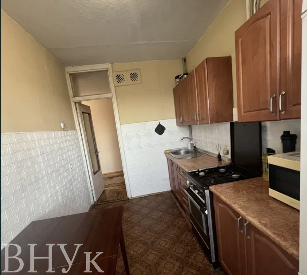 Продаж Квартира 3-кімнатна, 4/9 поверх на Міцкевича Uzhhorod - photo 2