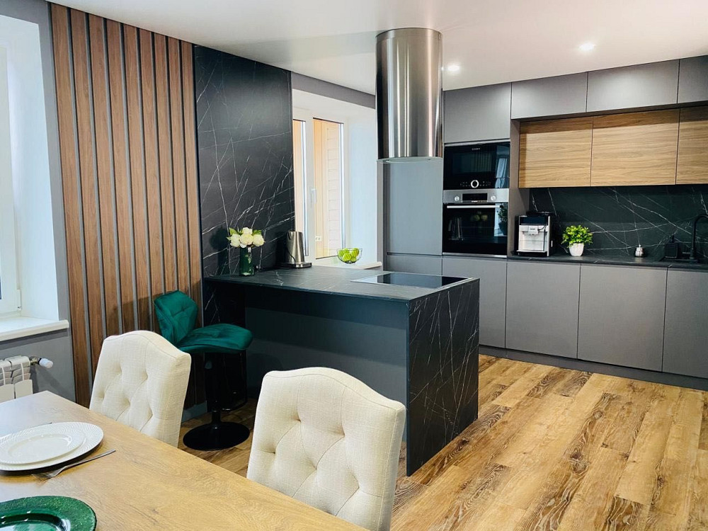 Продаж Квартира 4-кімнатна, 11/18 поверх на Дмитра Чижевського вул., д. 2А Київ - фото 2