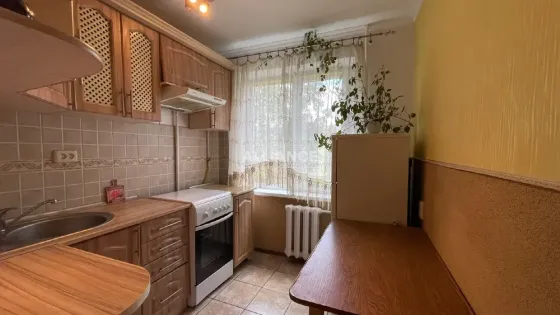Продаж 2к Квартира 45 кв.м Гната Хоткевича Івано-Франківськ
