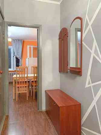 Оренда Квартира 1-кімнатна, 16/16 поверх на ул. Урловская, 9 Киев