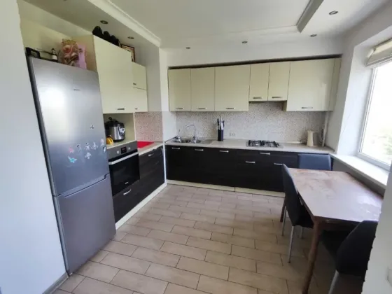 Продаж 1к Квартира 66 кв.м героев Дніпро