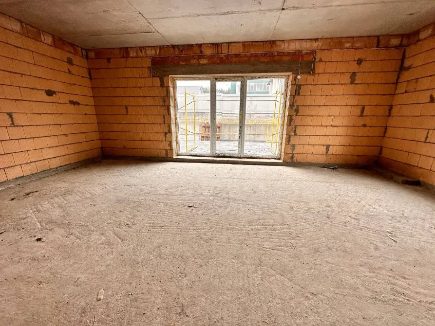 Продажа 2-этажный Дом с участком 5 сот 155 кв.м 6 комн. на Павла Глазова Стоянка - изображение 4