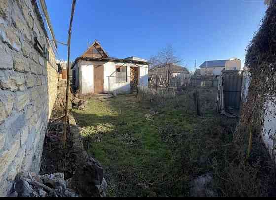 Продам  строение 70м2 фасадом на  М.Жукова в Червоном Хуторе. Limanka