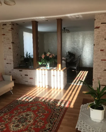 Продаж 2 поверхового будинку з опаленням і ділянкою на 14 соток, 207 кв. м, Біла  - фото 11