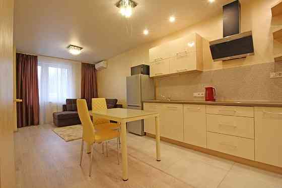 Оренда Квартира 2-кімнатна, 3/22 поверх на ул. Михаила Донца, 2а Київ