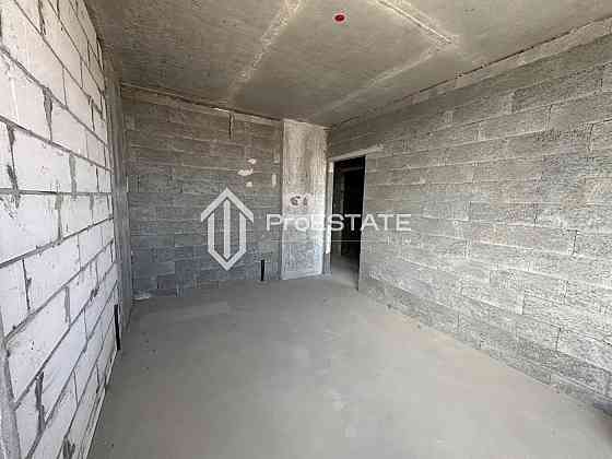 Продаж Квартира 3-кімнатна, 17/21 поверх на вул. Родини Крістерів Київ