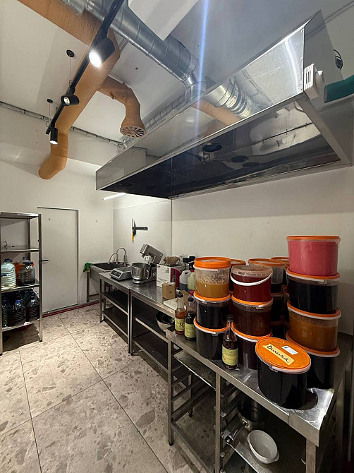 Оренда торгове приміщення на вул. Незалежності поверх - 1/4 Ivano-Frankivs'k - photo 2