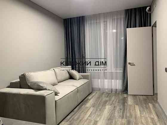 Оренда Квартира 1-кімнатна, 19/25 поверх на Днепровская Набережная Киев