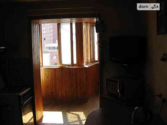 Оренда Квартира 1-кімнатна, 6/10 поверх на ул. Михаила Драгоманова Київ