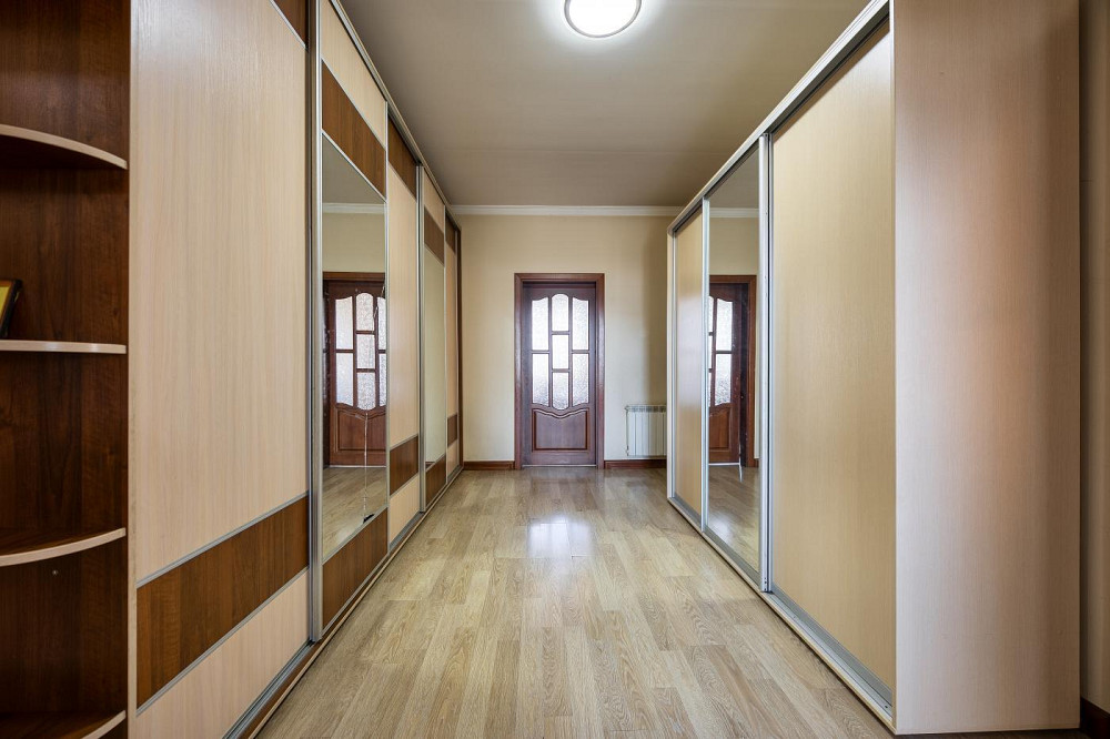 Продаж Будинок 8-кімнатний на вул. Геофізиків Lapaivka - photo 9