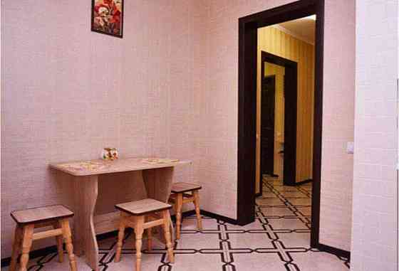 Оренда Квартира 1-кімнатна, 16/25 поверх на ул. Михаила Донца, 2б Київ