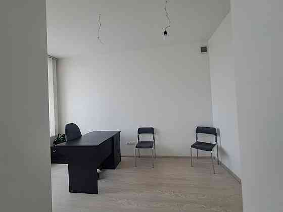 Оренда приміщення вільного призначення на Микулинецька, 3А поверх - 4/10 Ternopil'