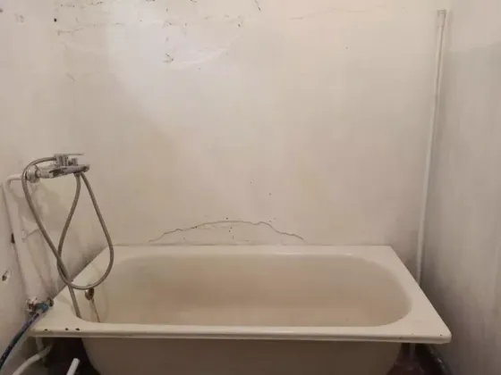 Оренда Квартира 1-кімнатна, 2/9 поверх на Феодосійська, 6 Київ