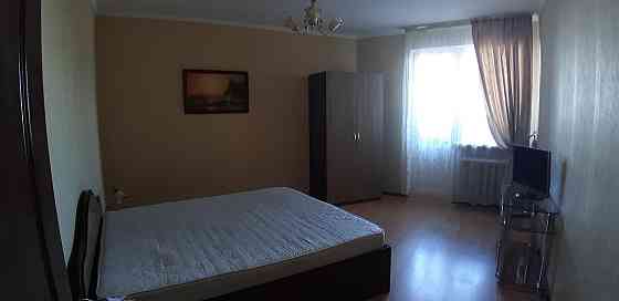 Оренда Квартира 2-кімнатна на ул. Срибнокильская, 1 Киев