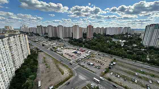 Продаж Квартира 2-кімнатна, 20/22 поверх на Олени Пчілки, 2 Киев