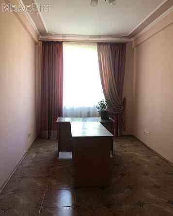 Оренда офісне приміщення на вул. Лук'яновича приміщень - 1, поверх - 3/3 Тернопіль