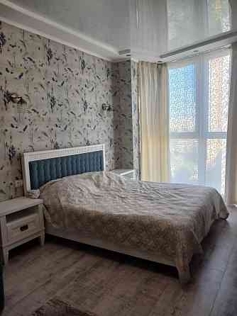 Продаж Квартира 1-кімнатна, 9/25 поверх на Драгоманова вул., д. 2 Киев